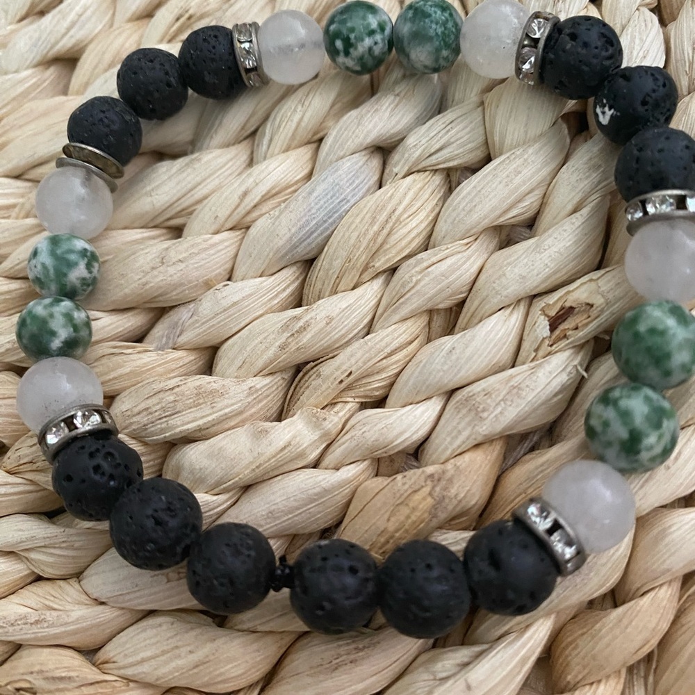 Hand crafted bracelets - Picture 6 of 7